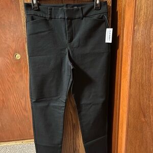 Old Navy Black Pixie Skinny Pants